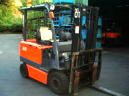 Battery fork-lift